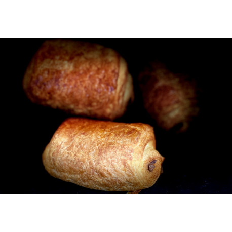 PAIN AU CHOCOLAT